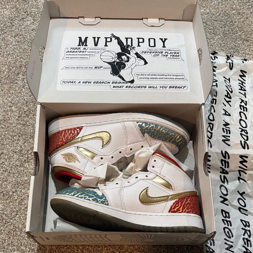 Nike Air Jordan 1 Mid SE Gold and Red Sneakers size 4.5Y